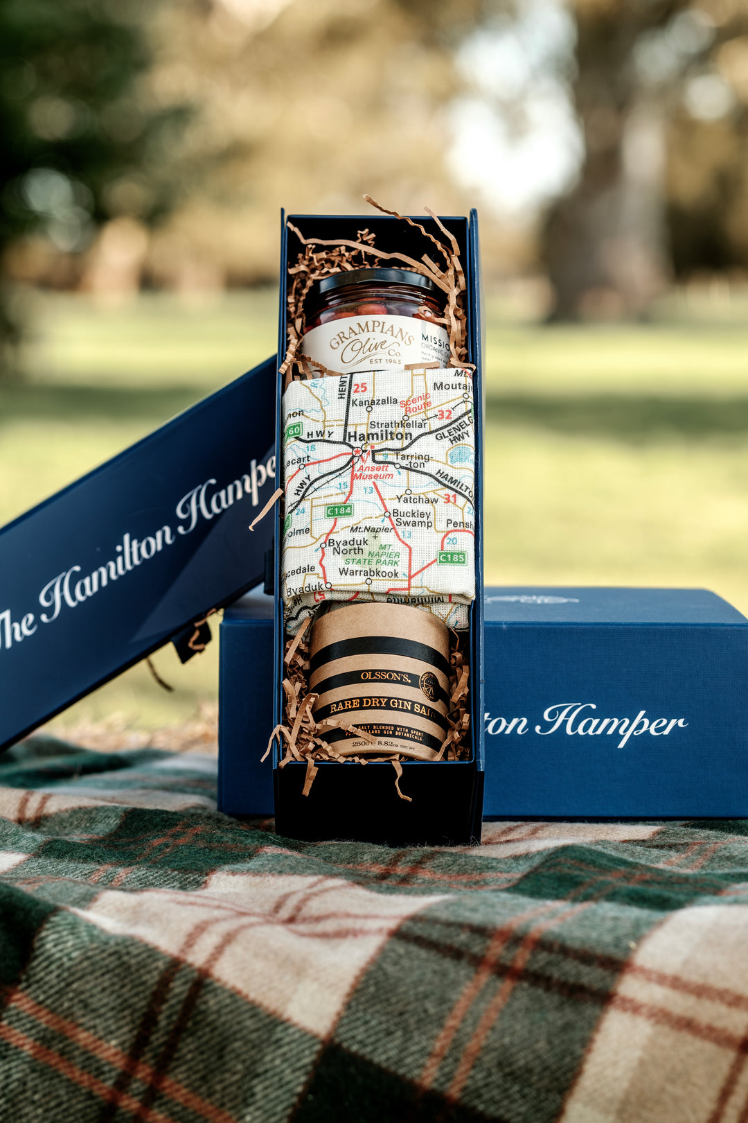 Hamper Linen and Luxe