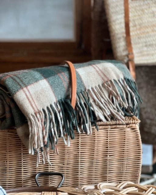 Hamilton Hamper Tartan Picnic Blanket