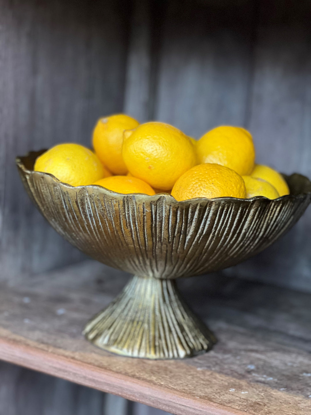 FCC Petal Bowl on Small Stand