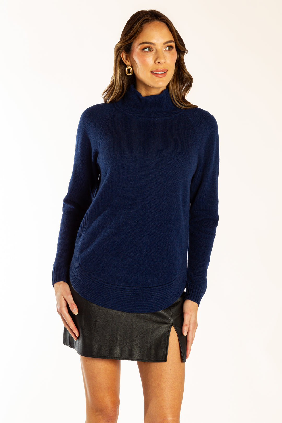 Bow &amp; Arrow Normal Funnel Neck