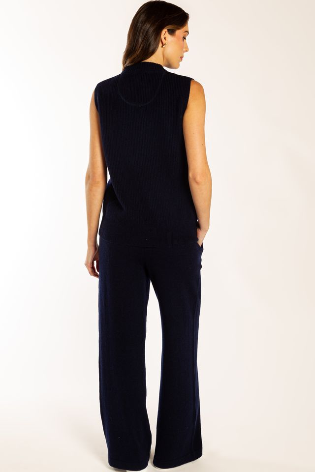 BOW & ARROW Ribbed Vest