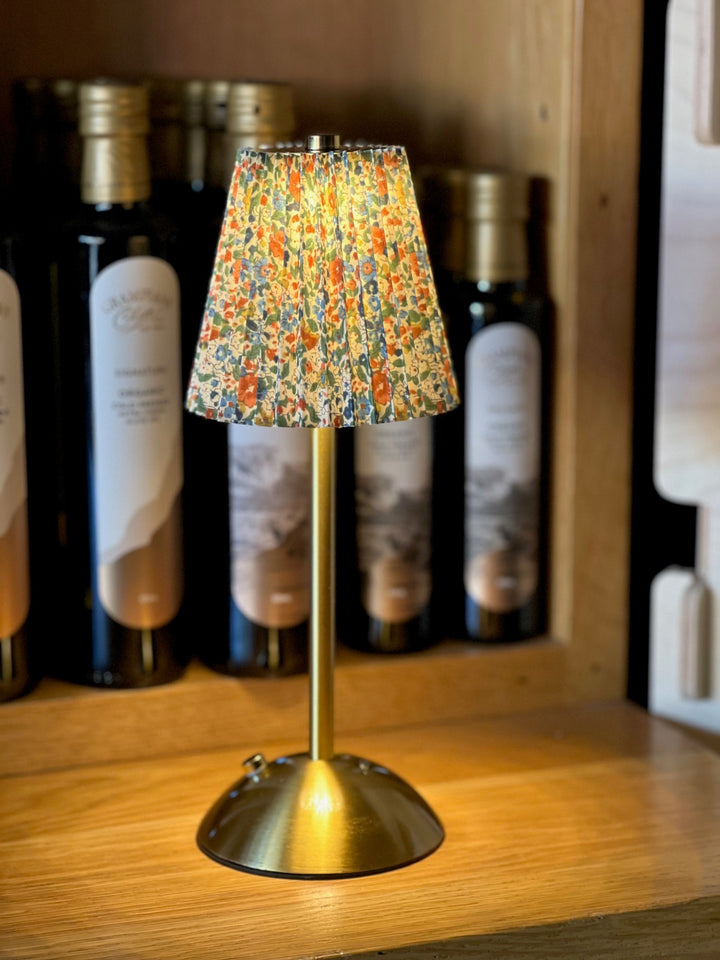 Ribbed Cloth LED Lamp