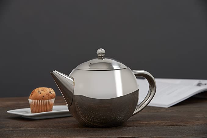 Teapot with Infuser - The Hamilton Hamper